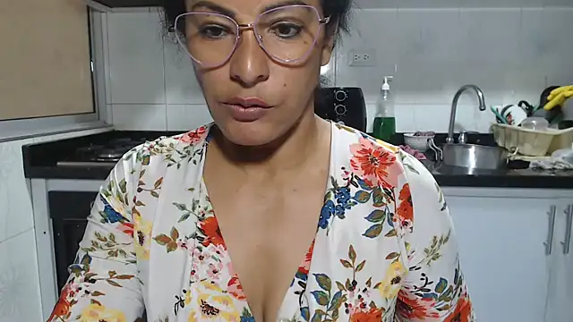 kateleyagreyのライブXXXチャット