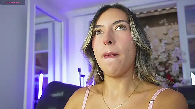 foxy_zoe: онлайн-секс-чат