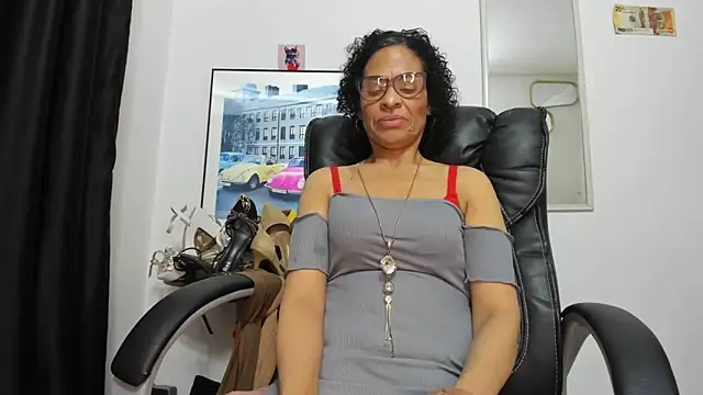 Chat XXX ao vivo de Aries_Mature