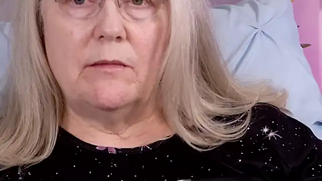 Živý XXX chat Kaitlyn_Winters