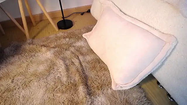 Miss_Loise élő XXX-chatje