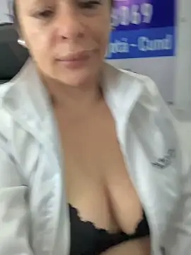 Czat XXX na żywo – Dr_Nathalia_28