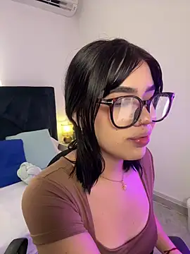 Chat XXX en directo de Lily_Woodz