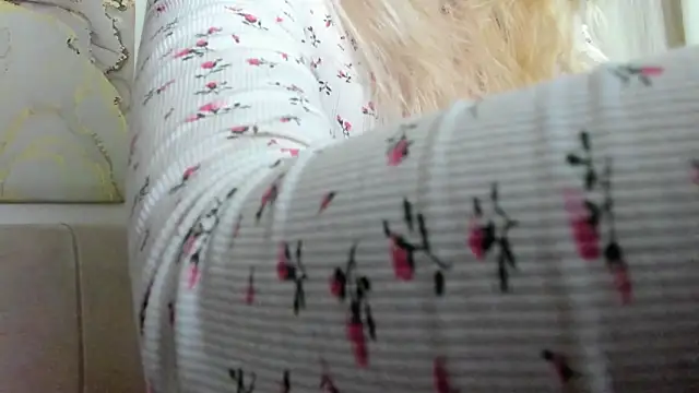 XXX chat uživo modela CamillaDreamer