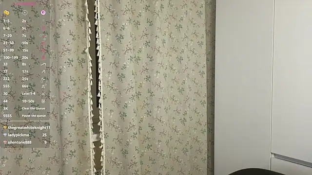 maybe_baybbe Chat XXX in diretta