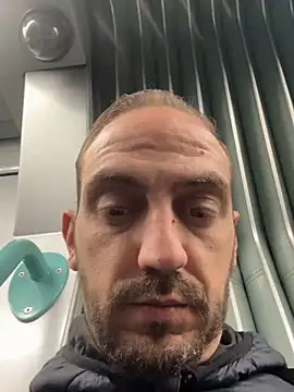 AlexGogo23 Show Webcam