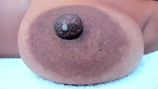 Chatroom XXX en direct de zara_lopez