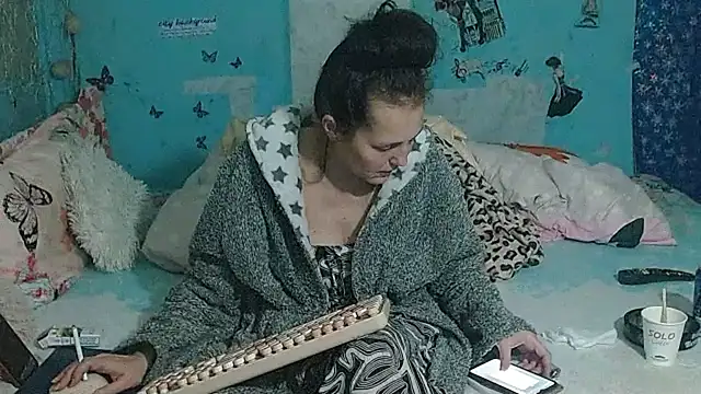 دردشة brighteyes77 الجنسية المباشرة