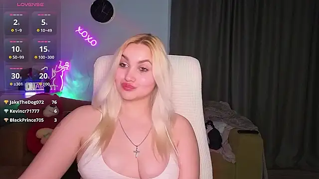 adrelaxina's Live XXX Chat