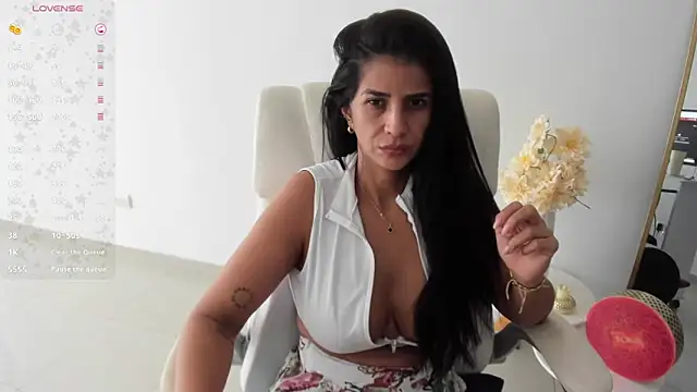 renata_t_ Chat XXX live