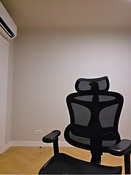 Czat XXX na żywo – MiaRides19