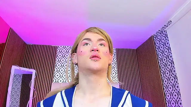 NOOAH_TAYn Webbikameraesitys