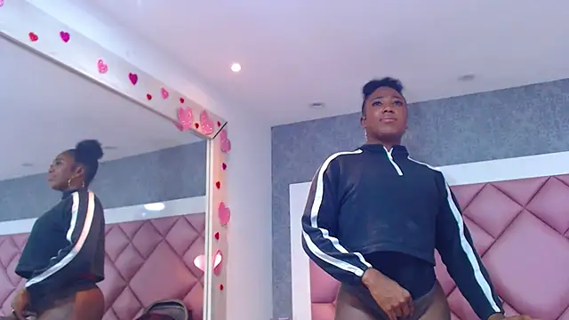 Thegreatoneladyn Webbikameraesitys