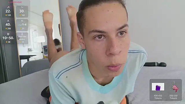 grey___27 Adlı Modelin Canlı XXX Sohbeti