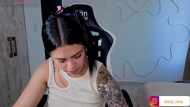 Victoryyy_'s Live XXX Chat