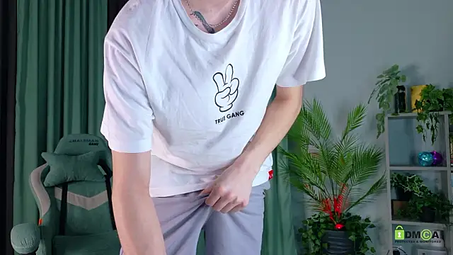 Fred_Cute Adlı Modelin Canlı XXX Sohbeti