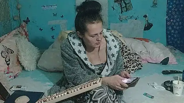 Онлайн чат XXX brighteyes77