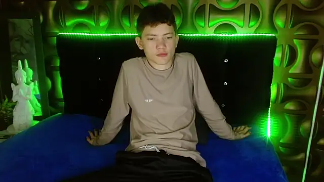 cruz_dante's Live XXX Chat