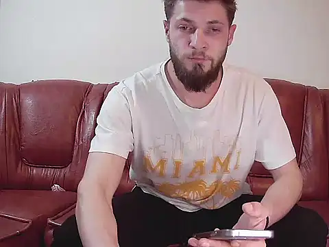 jimmyy_'s Live XXX Chat