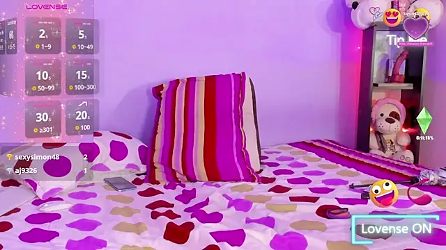 Ash-Bbynight Adlı Modelin Web Kamerası Şovu