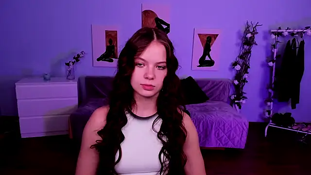 BetsyKiss live XXX chat