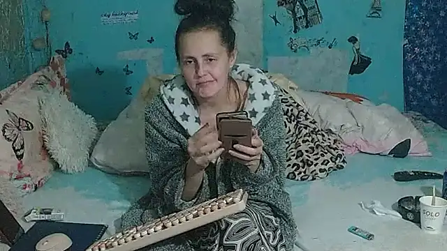 brighteyes77 Live XXX-Chat