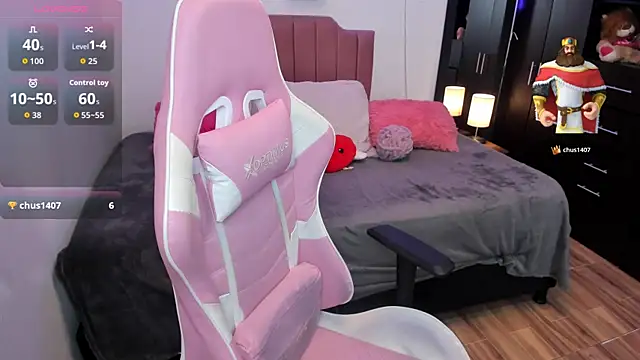 Chatroom XXX en direct de Nina_curves