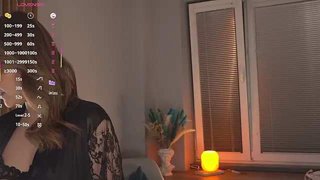 OssieCrews' Live XXX Chat