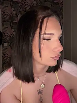 Leanna92ii Adlı Modelin Web Kamerası Şovu