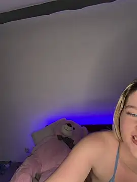 Zoey__08 Live XXX-chat