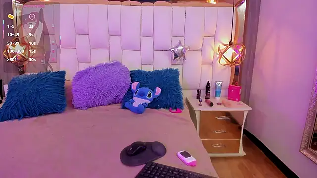 Foxxy_Doll Webcam-Show