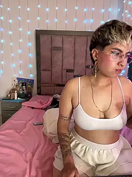 _CuteGirls_ Adlı Modelin Canlı XXX Sohbeti