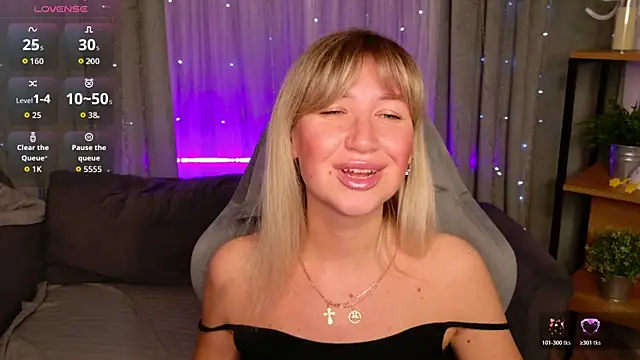 MilaBott live XXX chat