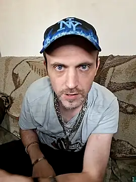 SwatRocShy – Naživo XXX chat