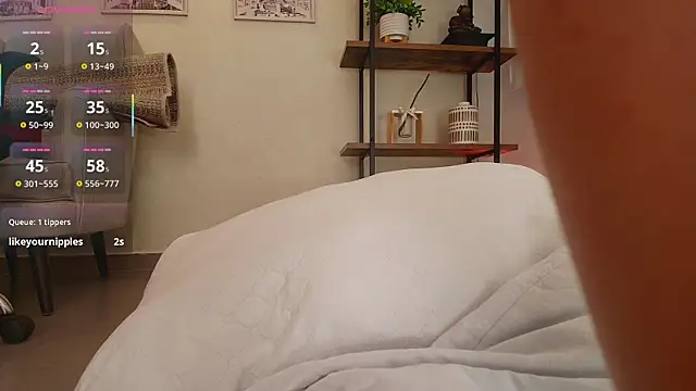 Sassy--Girl live XXX chat