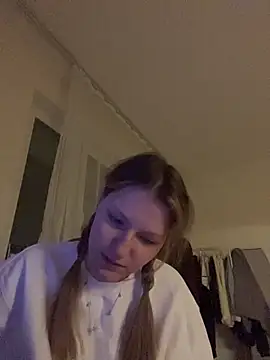 دردشة MaryHiggins الجنسية المباشرة