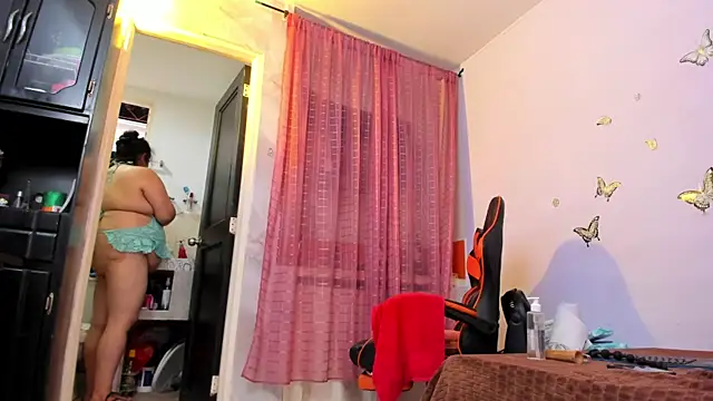 agathaxxx-69 live XXX chat