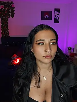 Pauilina live XXX chat