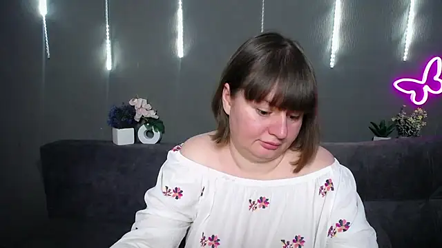 แชท XXX สดของ ZannaDreil