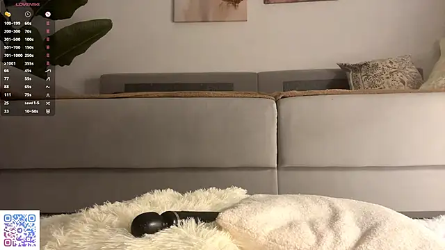 PetulaGunton Chat XXX in diretta