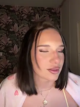 Leanna92ii 网络视讯表演