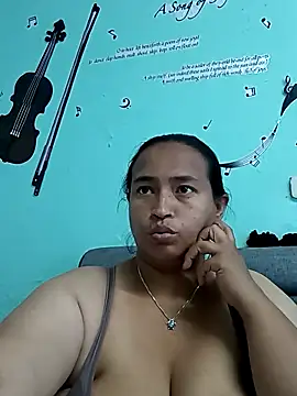 แชท XXX สดของ BustySexy_Nataly