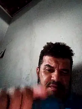 tarra122's Live XXX Chat