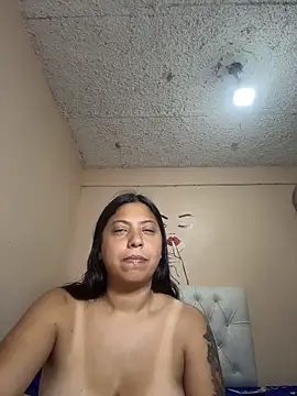 Leylafourniert Live XXX-Chat