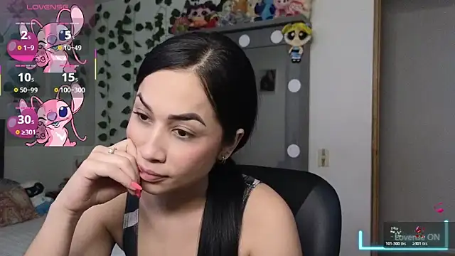 Asenaesmee's Live XXX Chat