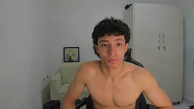 enzo_sloran Live XXX-Chat