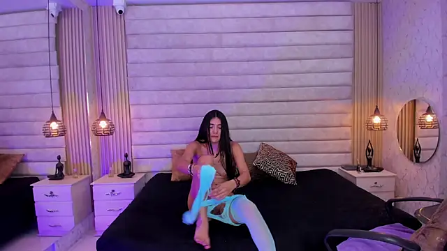 VictoriaaBlair's Live XXX Chat