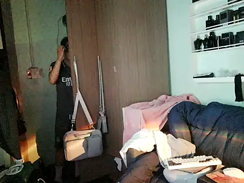 boyhigh1997 – Naživo XXX chat