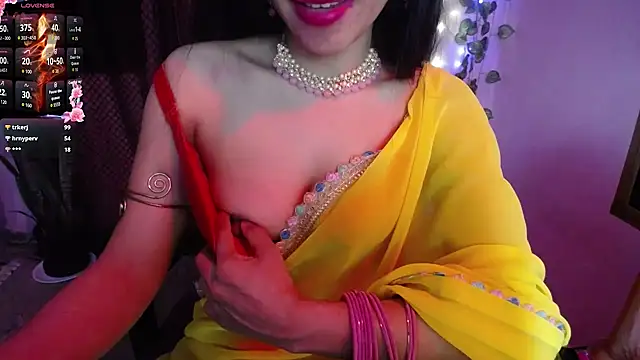 heyy_kiran's Live XXX Chat