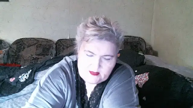 Lana555 现场XXX聊天